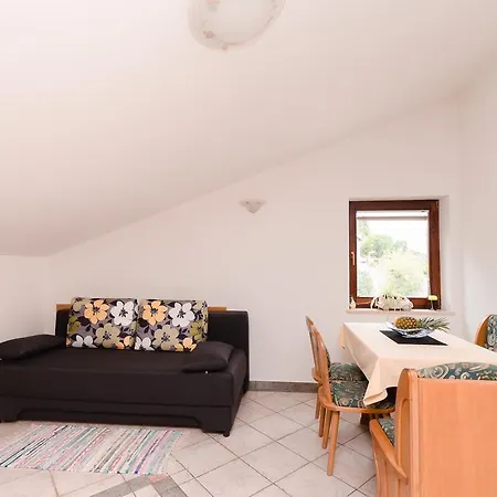 Milan Apartmán