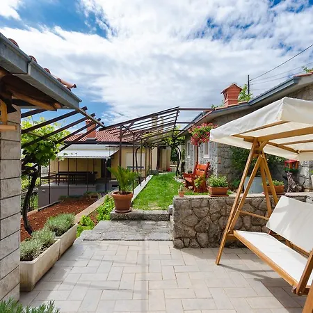 Milan Apartmán Medveja